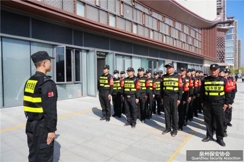 ��������+ |�����������˱����������޹�˾Բ����������￪ҵ����ִ������